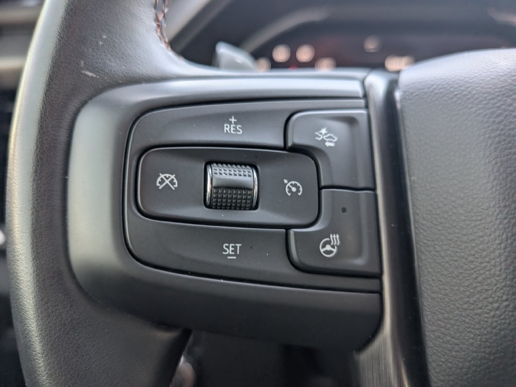 Used 2024 GMC Sierra 1500 AT4 w/ Technology Package AWD/4WD image 13