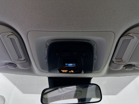 Used 2024 Toyota Corolla LE FWD image 18