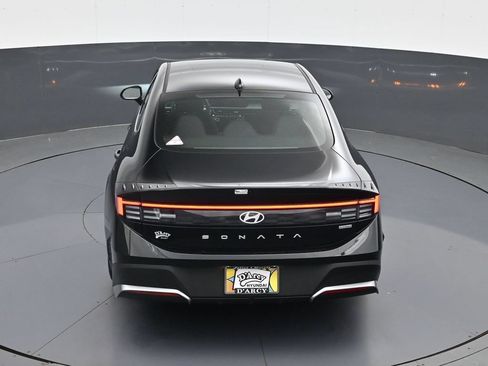 New 2026 Hyundai Sonata Blue FWD image 18