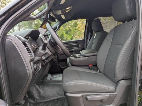 New 2026 RAM 3500 Big Horn AWD/4WD image 14