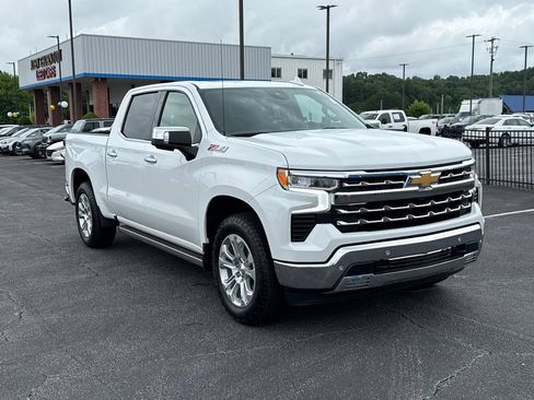 Used 2026 Chevrolet Silverado 1500 LTZ w/ LTZ Premium Package AWD/4WD image 4