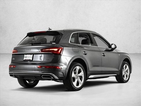 Used 2023 Audi Q5 2.0T Premium Plus w/ Premium Plus Package AWD/4WD image 5