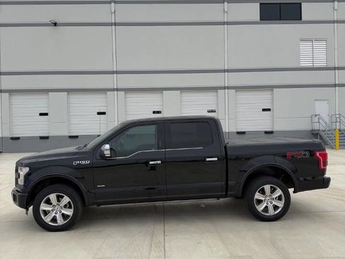 Used 2016 Ford F150 Platinum w/ Equipment Group 701A Luxury image 8