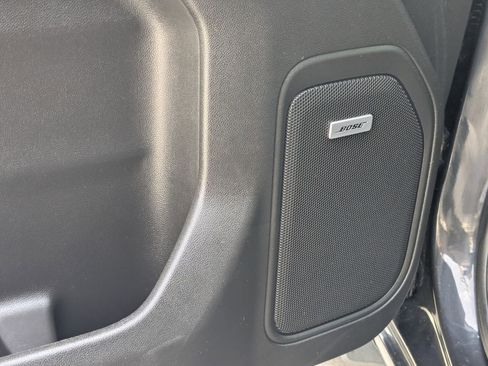 Used 2020 GMC Sierra 1500 AT4 w/ AT4 Premium Package image 13