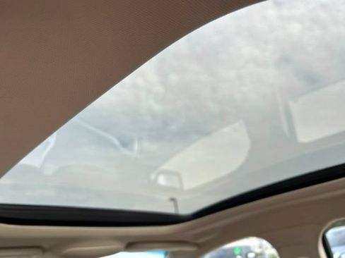 Used 2019 Lincoln MKZ Reserve w/ Luxury Package FWD image 10