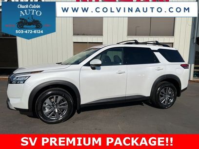 New 2025 Nissan Pathfinder SV w/ SV Premium Package