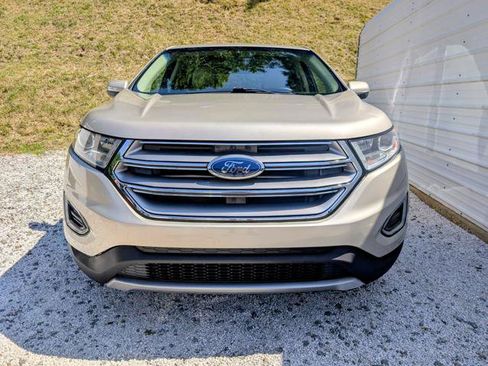 Used 2018 Ford Edge SEL w/ Equipment Group 201A AWD/4WD image 3