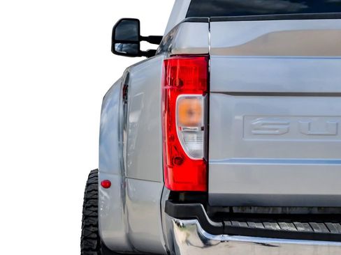 Used 2022 Ford F350 XL w/ STX Appearance Package image 45