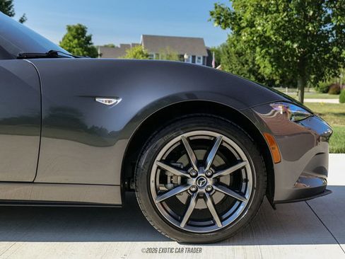 Used 2017 MAZDA MX-5 Miata RF Grand Touring RWD image 11