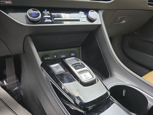 Used 2021 Hyundai Sonata Limited image 39