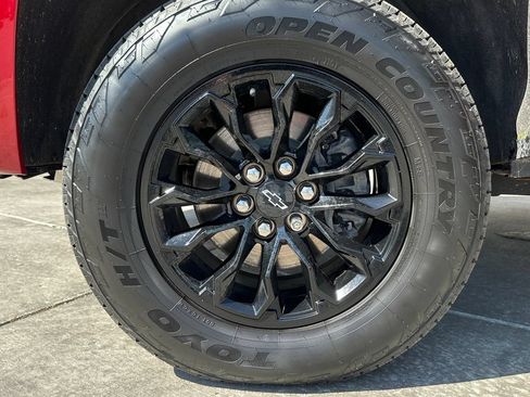 Used 2022 Chevrolet Colorado LT w/ Trail Boss Package AWD/4WD image 10