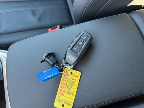 New 2025 Audi Q5 Premium Plus image 34