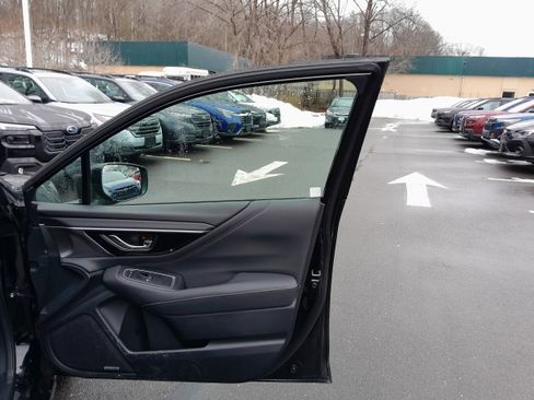 Used 2025 Subaru Legacy Limited image 34