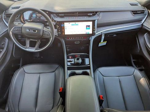 New 2026 Jeep Grand Cherokee Limited w/ Limited Altitude Package AWD/4WD image 16