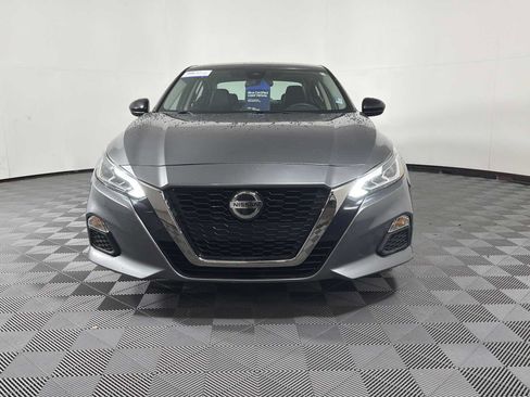 Used 2022 Nissan Altima 2.5 SR FWD image 3