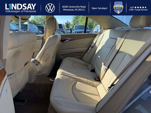 Used 2009 Mercedes-Benz E 350 4MATIC Sedan image 10