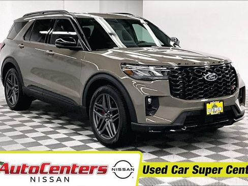 Used 2026 Ford Explorer ST AWD/4WD image 1