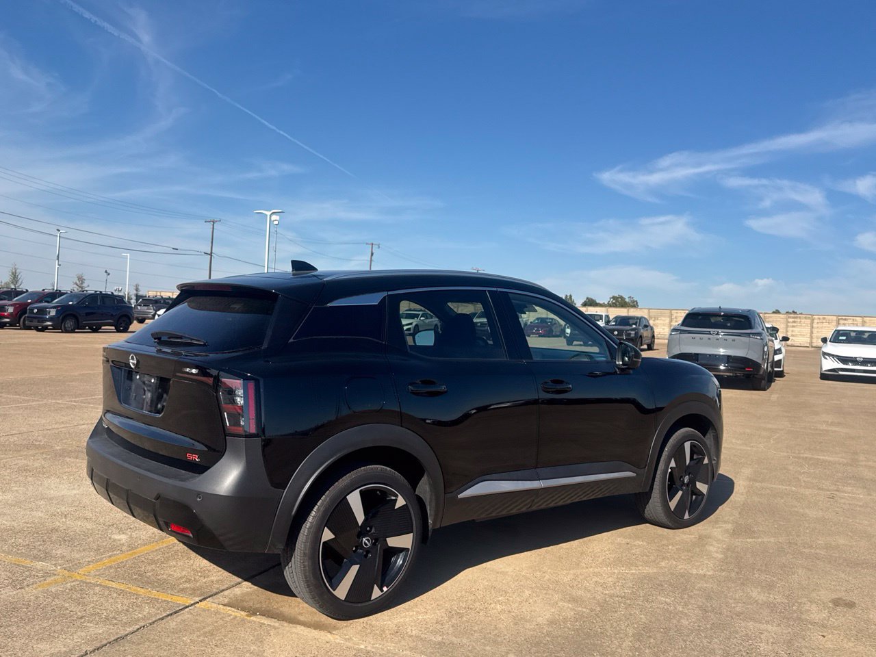 Certified 2026 Nissan Kicks SR FWD image 23