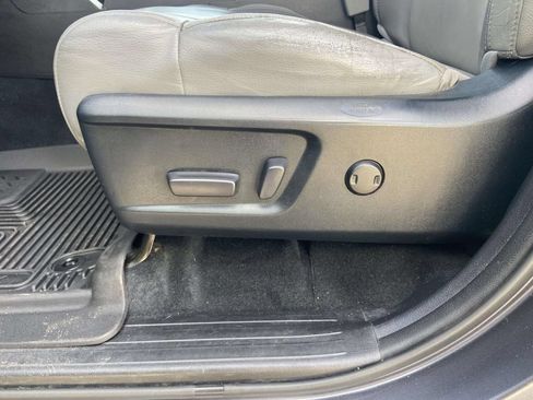 Used 2018 Toyota Tundra Limited AWD/4WD image 15
