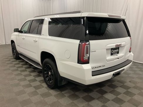 Used 2018 GMC Yukon XL SLT w/ Open Road Package image 4