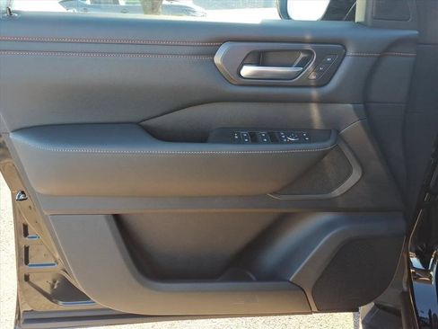 New 2026 Nissan Armada PRO-4X AWD/4WD image 11