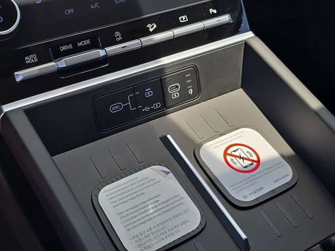 New 2026 Hyundai Santa Fe SEL FWD image 32