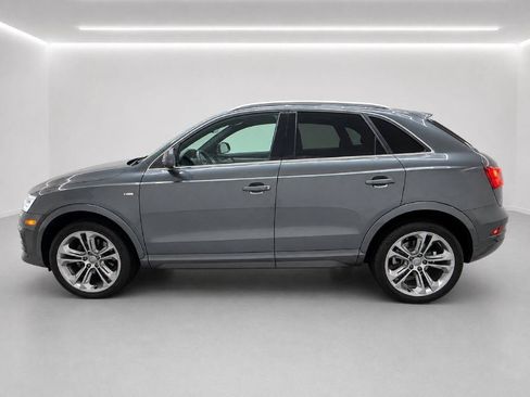 Used 2018 Audi Q3 2.0T Premium Plus w/ Premium Plus Package AWD/4WD image 6