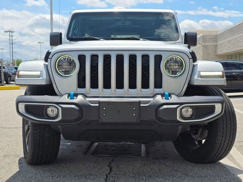 Used 2023 Jeep Wrangler Unlimited Sahara AWD/4WD image 10