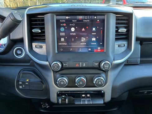 Used 2024 RAM 2500 Big Horn image 17