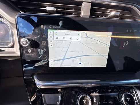 Used 2024 GMC Sierra 1500 Denali w/ Technology Package image 13