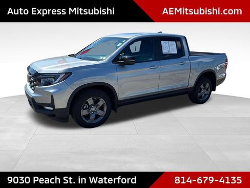 Used 2024 Honda Ridgeline TrailSport image 3