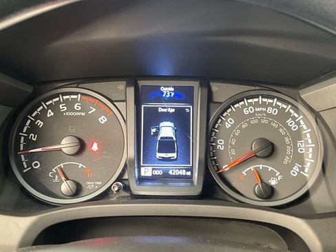 Certified 2023 Toyota Tacoma SR AWD/4WD image 20