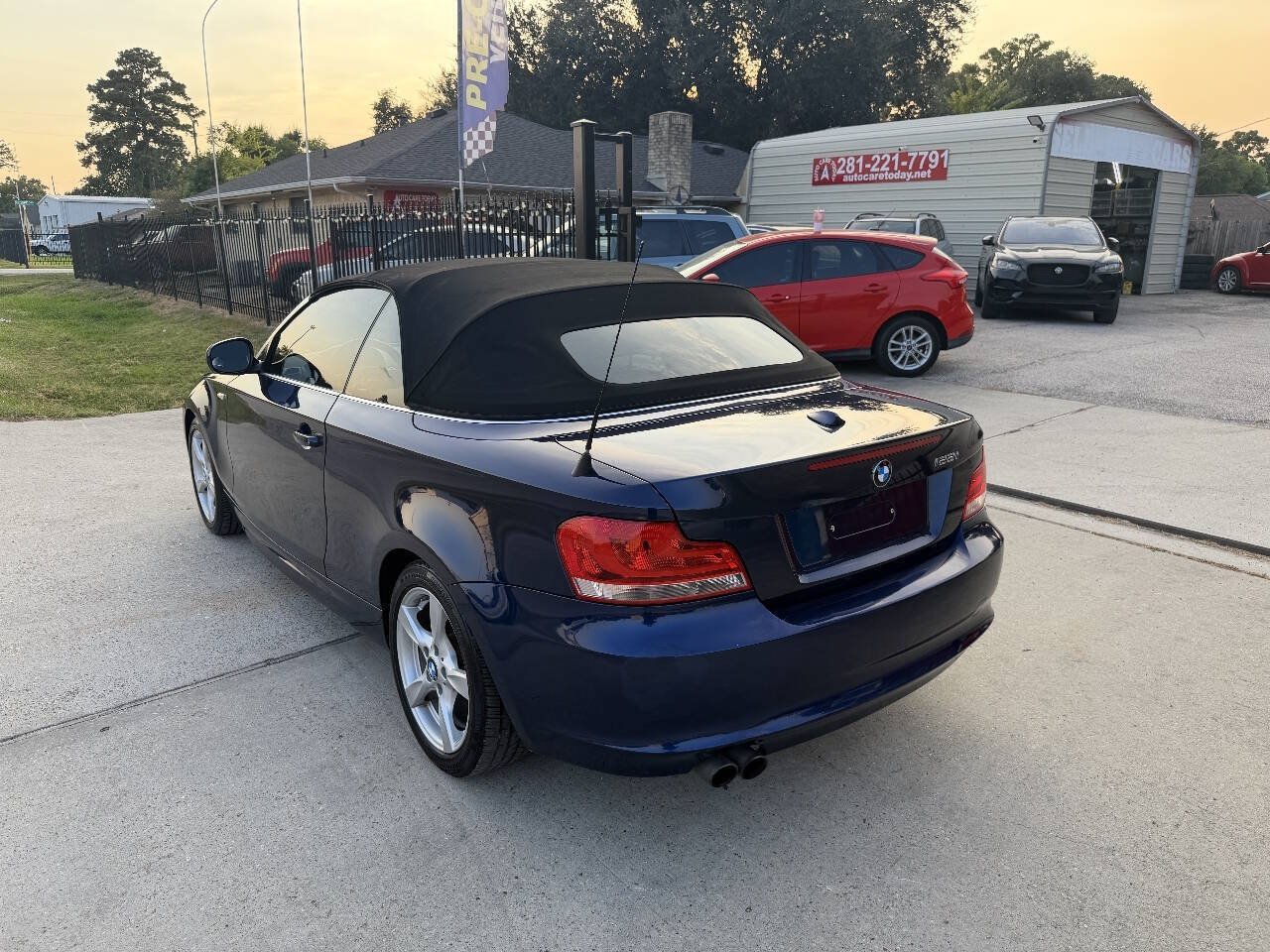 Used 2013 BMW 128i Convertible RWD image 8