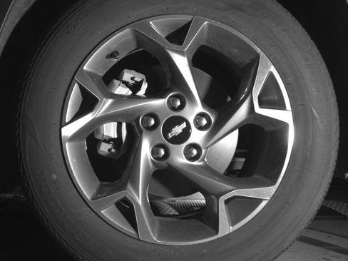 Used 2025 Chevrolet Trax LT image 12