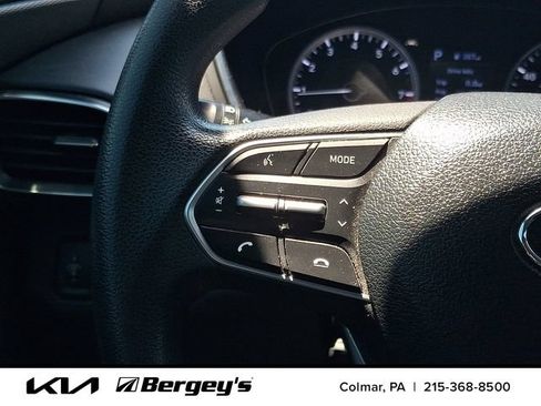 Used 2020 Hyundai Santa Fe SE FWD image 22