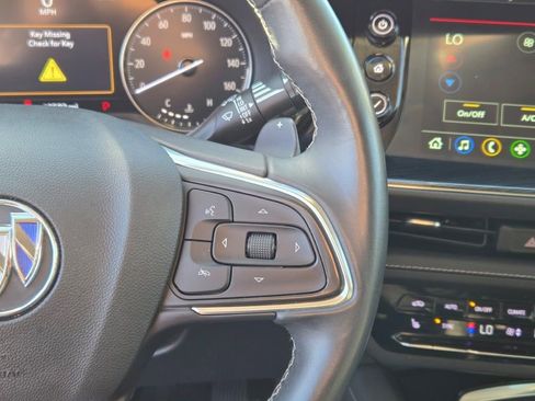 Used 2023 Buick Envision Essence image 31