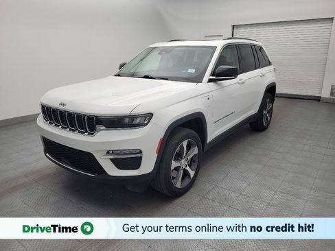 Used 2022 Jeep Grand Cherokee Limited 4xe image 1