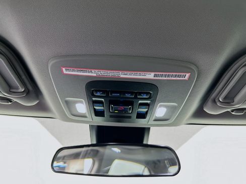 Used 2023 Toyota Camry SE FWD image 18