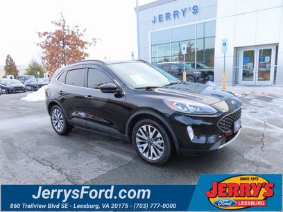 Used 2022 Ford Escape Titanium w/ Class II Trailer Tow Package