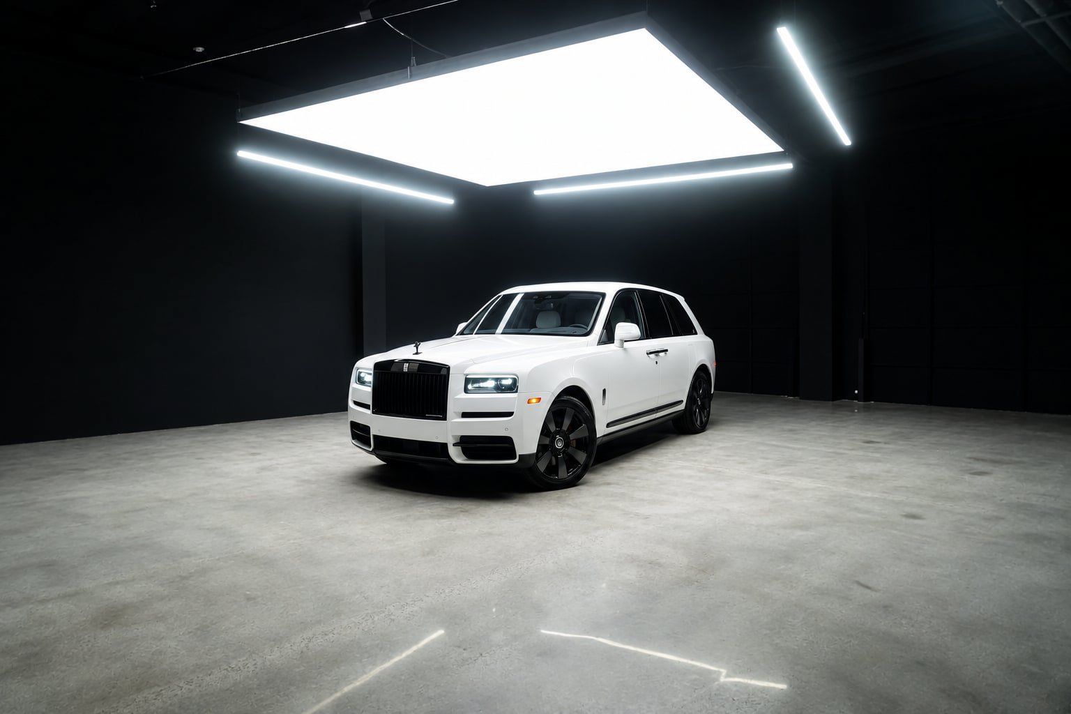 Used 2022 Rolls-Royce Cullinan AWD/4WD image 21