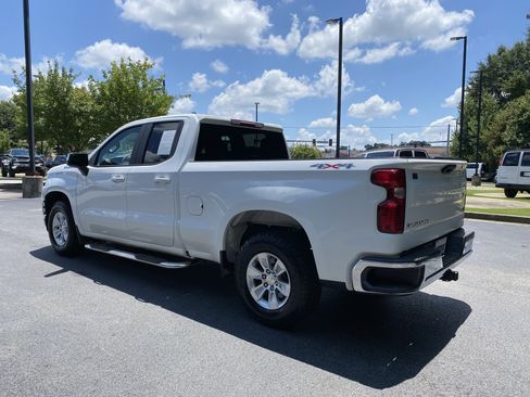 Used 2020 Chevrolet Silverado 1500 LT w/ Trailering Package AWD/4WD image 7