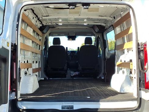 Used 2018 Ford Transit 250 130 Low Roof w/ Exterior Upgrade Package image 5