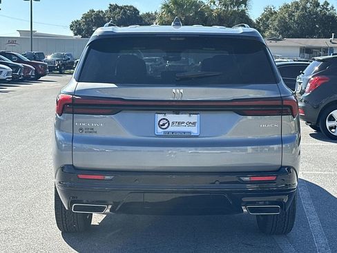 New 2026 Buick Enclave Sport Touring w/ Power Package image 8