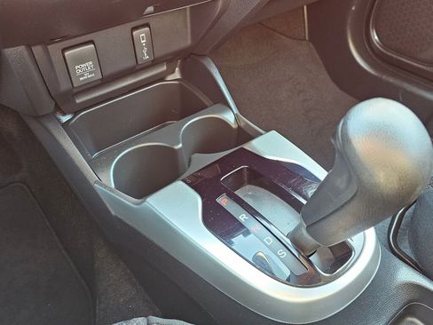 Used 2018 Honda Fit EX image 22