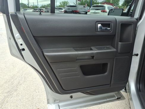 Used 2015 Ford Flex SE FWD image 12