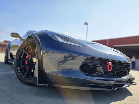 Used 2019 Chevrolet Corvette Z06 image 10