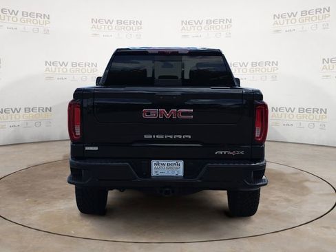 Used 2024 GMC Sierra 1500 AT4X AWD/4WD image 4