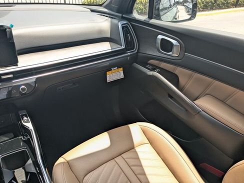 New 2026 Kia Sorento SX Prestige w/ Olive Brown Leather Package AWD/4WD image 18