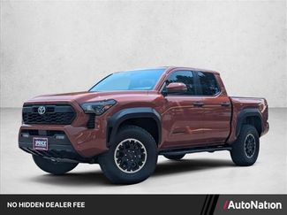 Used 2025 Toyota Tacoma TRD Off-Road w/ TRD Off Road Upgrade Package AWD/4WD video 1