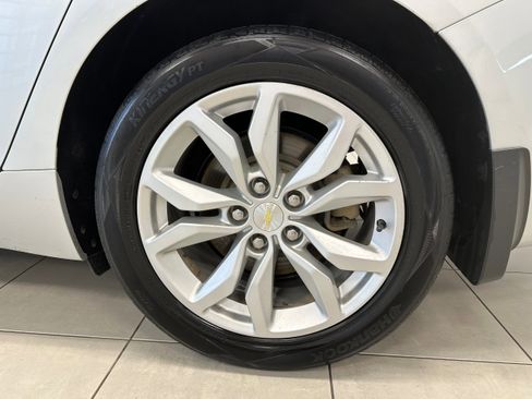 Used 2018 Chevrolet Impala LT image 8